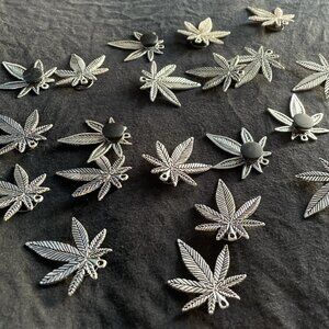 Weed Leaf Flower Jibbitz
